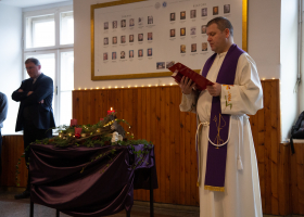 221128-Paljenje-prve-svijece-KBF-10