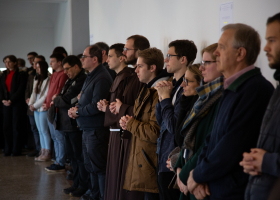 221212-Paljenje-svijece-3-KBF-9