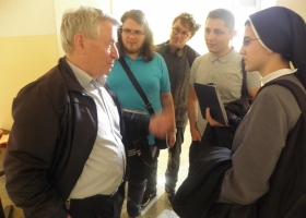 OLYMPUS DIGITAL CAMERA