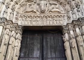 KP-44.-ND-de-Chartres-vrata