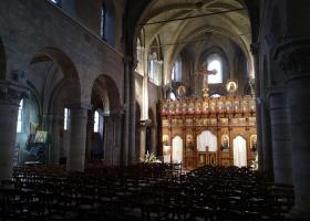 KP-61.-St-Julien-le-Pauvre-unutra