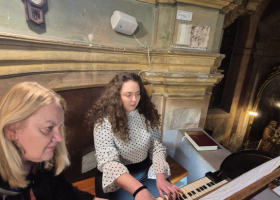 f7d32369-fa55-4b55-977a-9c4cba3bc91c