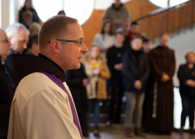 221205-Paljenje-druge-svijece-KBF-7