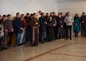 221128-Paljenje-prve-svijece-KBF-7