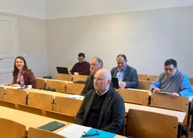 b679e472-3e3b-443f-b66b-5e4087b07dd6